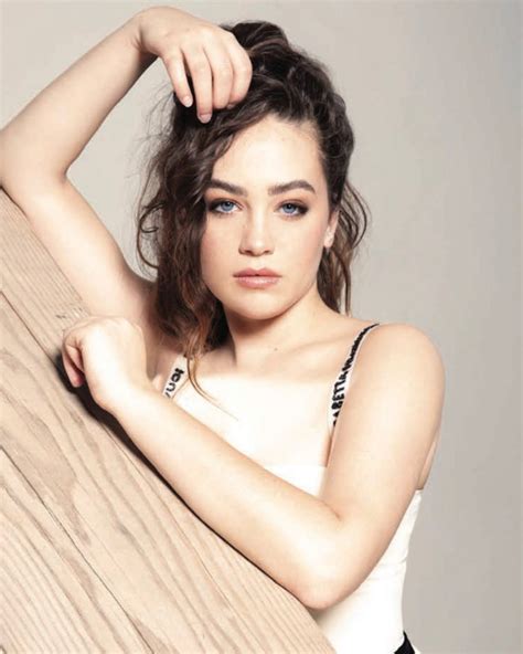 mary mouser sexe|Mary Mouser Sexy (86 Photos